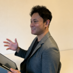 em株式会社 代表取締役 郷司 光
